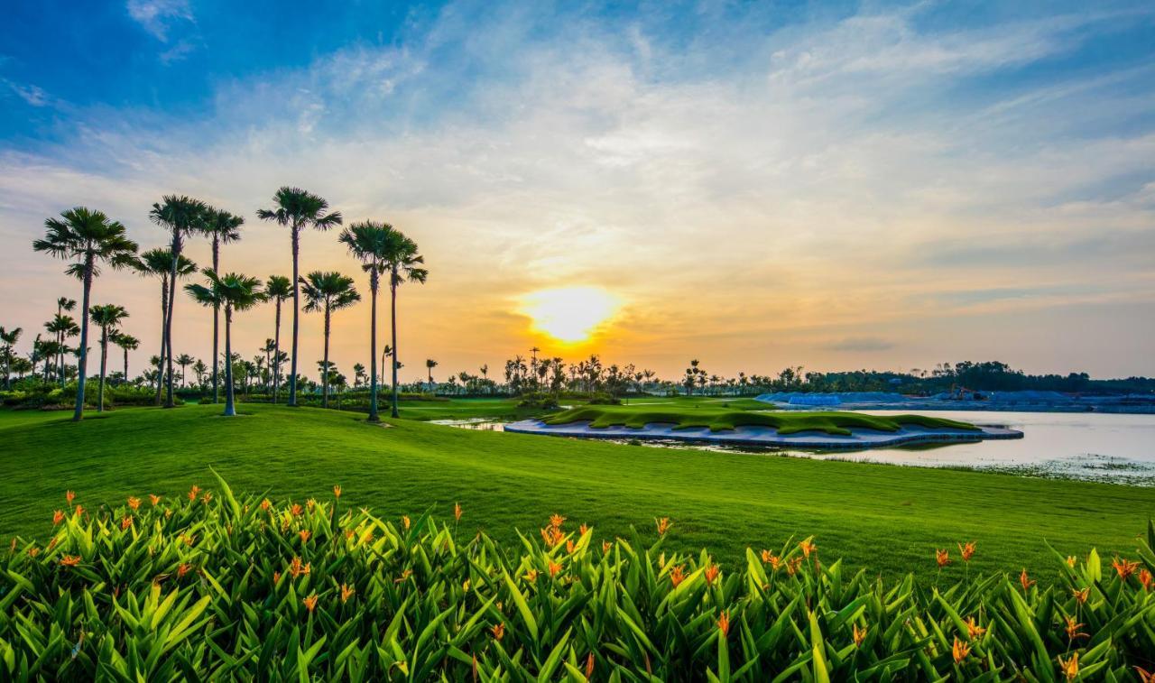 Forest City Golf Hotel Nusajaya  Exterior foto