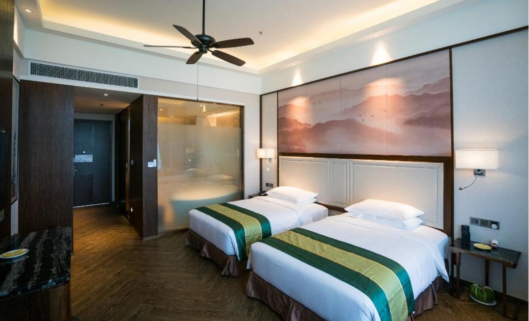 Forest City Golf Hotel Nusajaya  Exterior foto